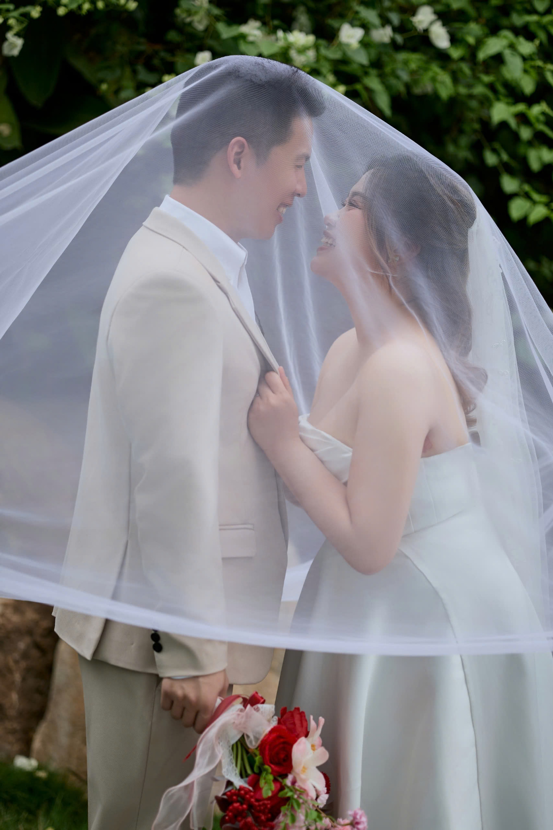 Khánh Linh – Yin Jianren (Mẫu Quý Phái)